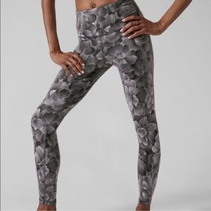 Athleta Floral Print High-Waist Gray Leggings Elation Textured Size SP